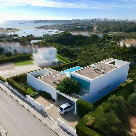 Casa Dos Patios Villa *