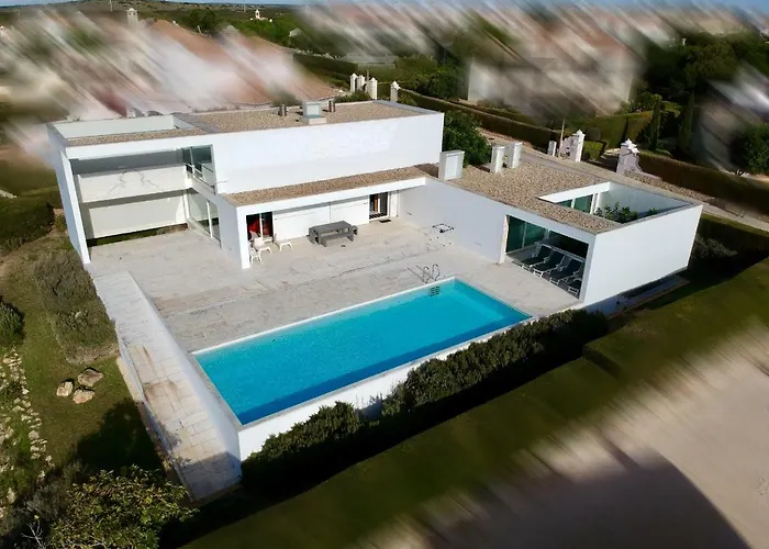 Casa Dos Patios * Sagres